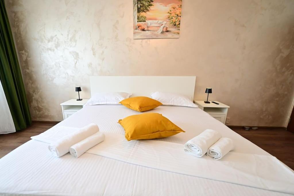 Flh - Apartament Damar Sibiu Dış mekan fotoğraf